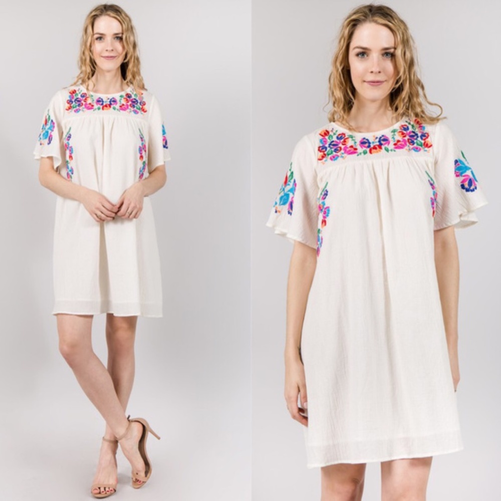 Boho Cream Floral Embroidered Oversized Mini Dress - Picture 5 of 5